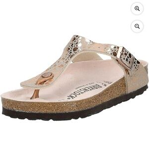 Birkenstock Gizeh Women's Rose Gold Sandals size 11/42